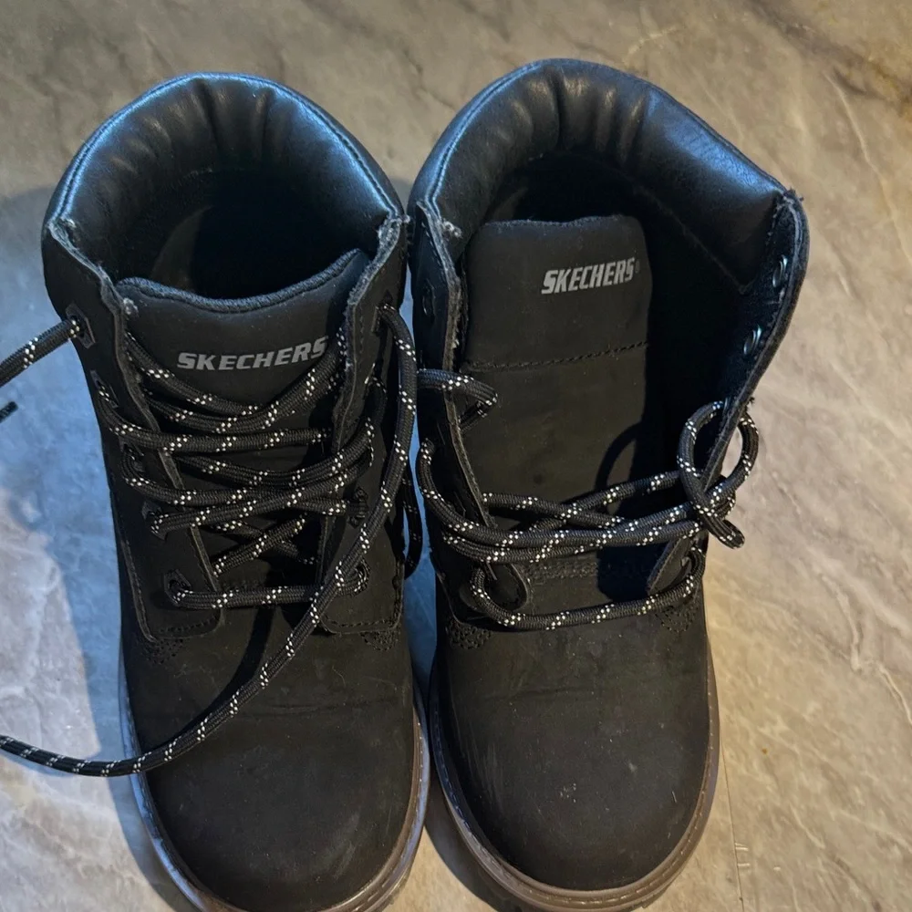 Skechers durable nubuck